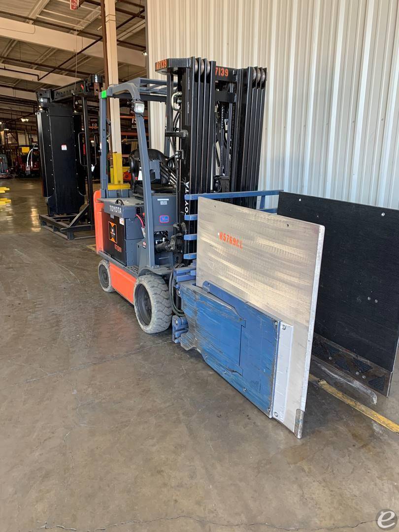 2021 Toyota 8FBCU25 Electric Forklift - 123Forklift