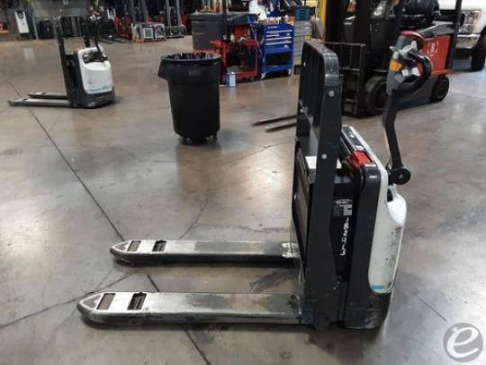 2018 Unicarriers WLXT2W7S22V Electric Forklift - 123Forklift