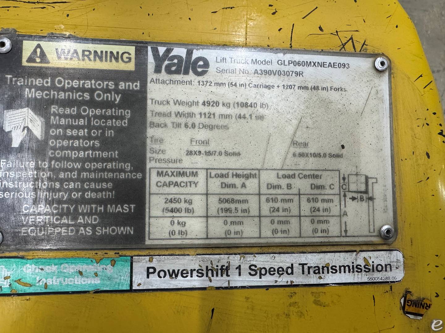 2017 Yale GLP060MX