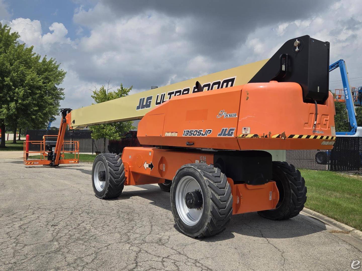2022 JLG 1350SJP