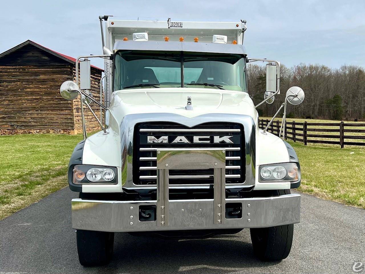 2019 Mack GRANITE 64FR
