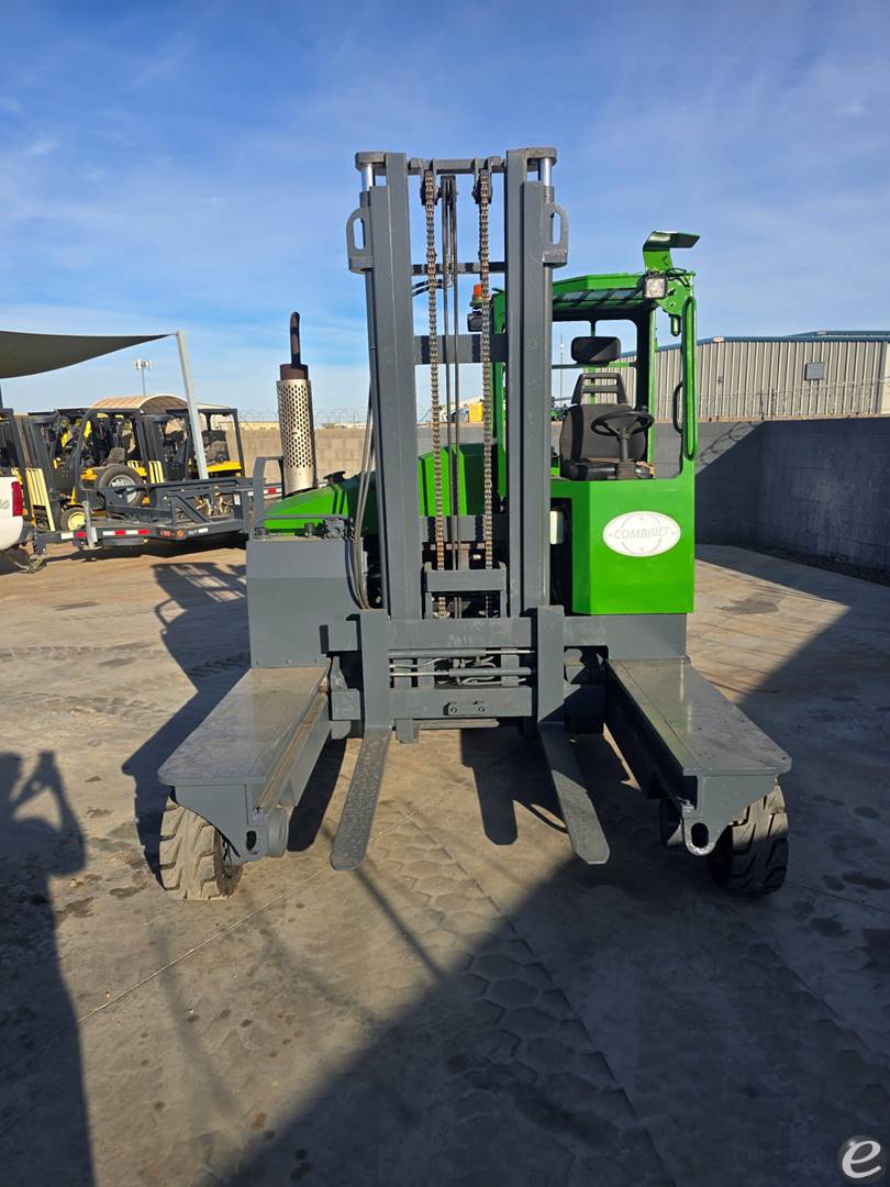 2005 Combilift C8000