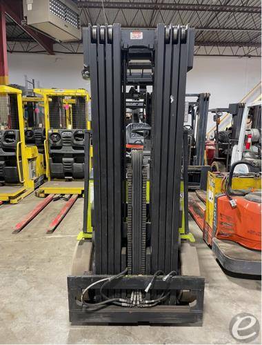 2019 Clark ECX32