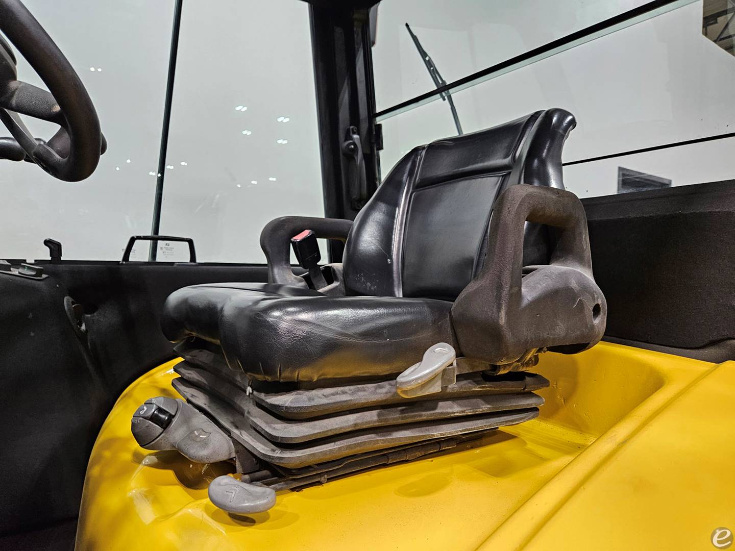 2021 Yale GDP090VX