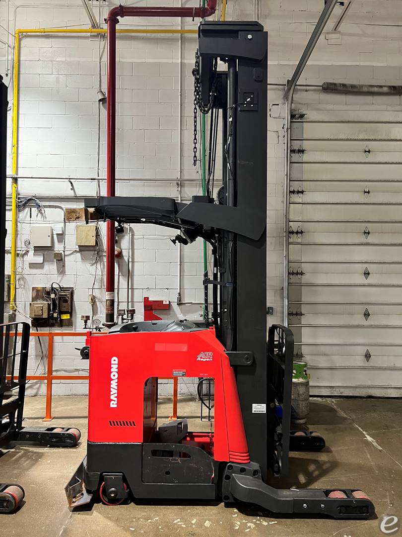 2022 Raymond 752-R45TT Electric Reach Truck - 123Forklift