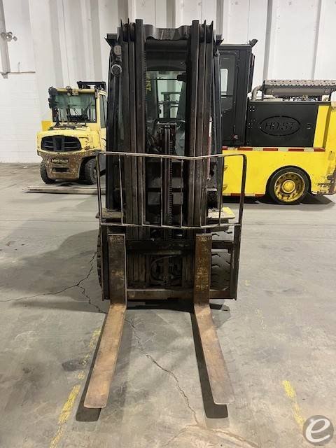 2022 Yale GLP060MX