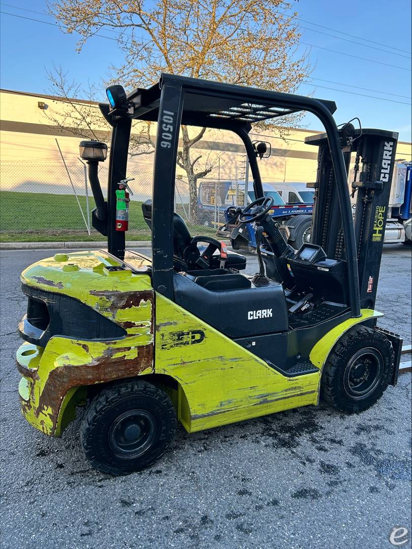2020 Clark S25D