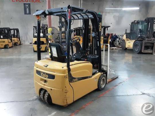 2017 Yale ERP040 Electric Forklift - 123Forklift