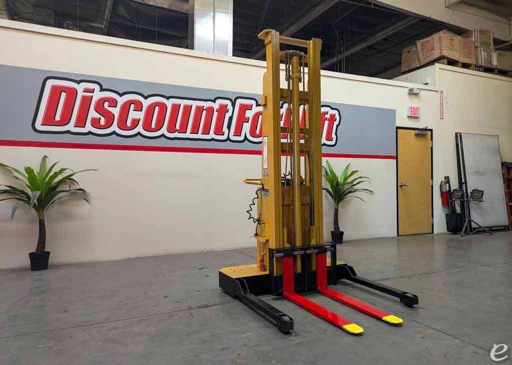  Rol-Lift 7520 Electric Forklift - 123Forklift