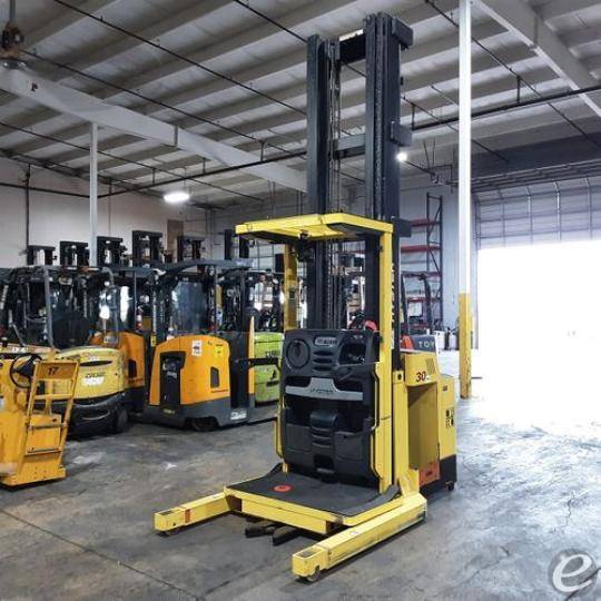2018 Hyster R30XMA3 Electric Order Picker - 123Forklift