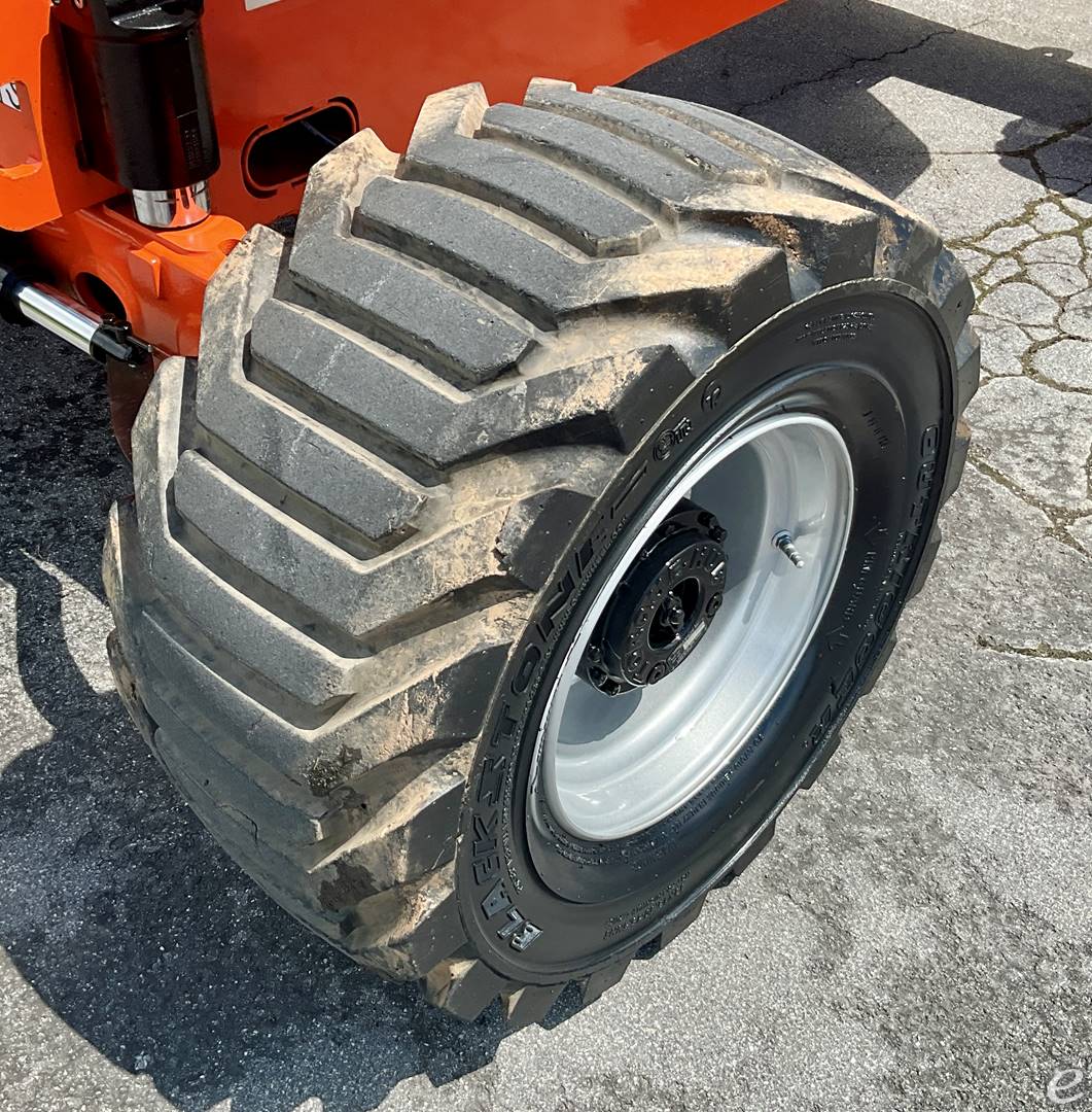 2016 JLG 450AJ