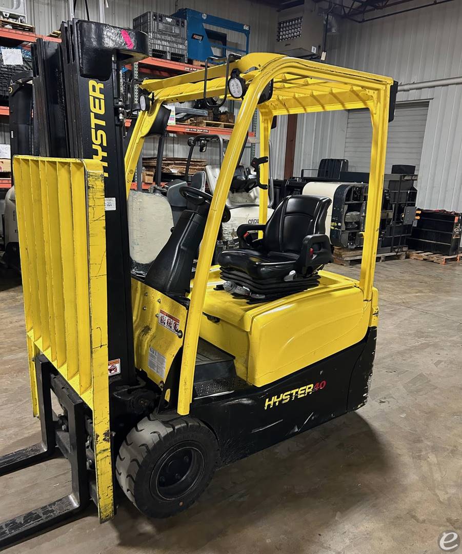 2022 Hyster J40XNT Electric Forklift - 123Forklift