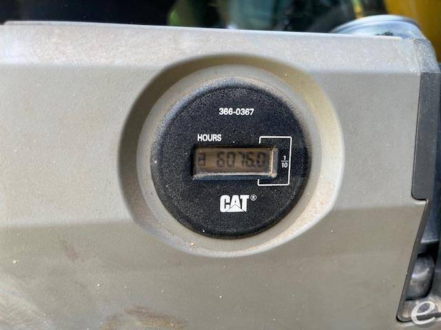 2017 Cat 323FL