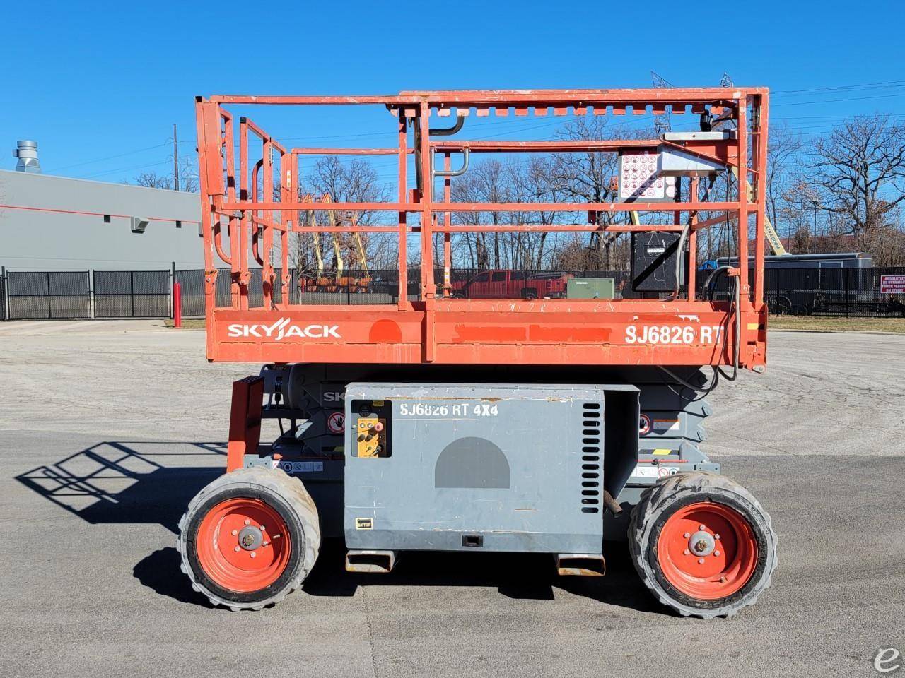 2014 Skyjack SJ6826RT