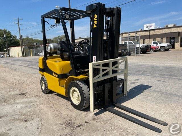 2018 Yale GP050MXNEAE081