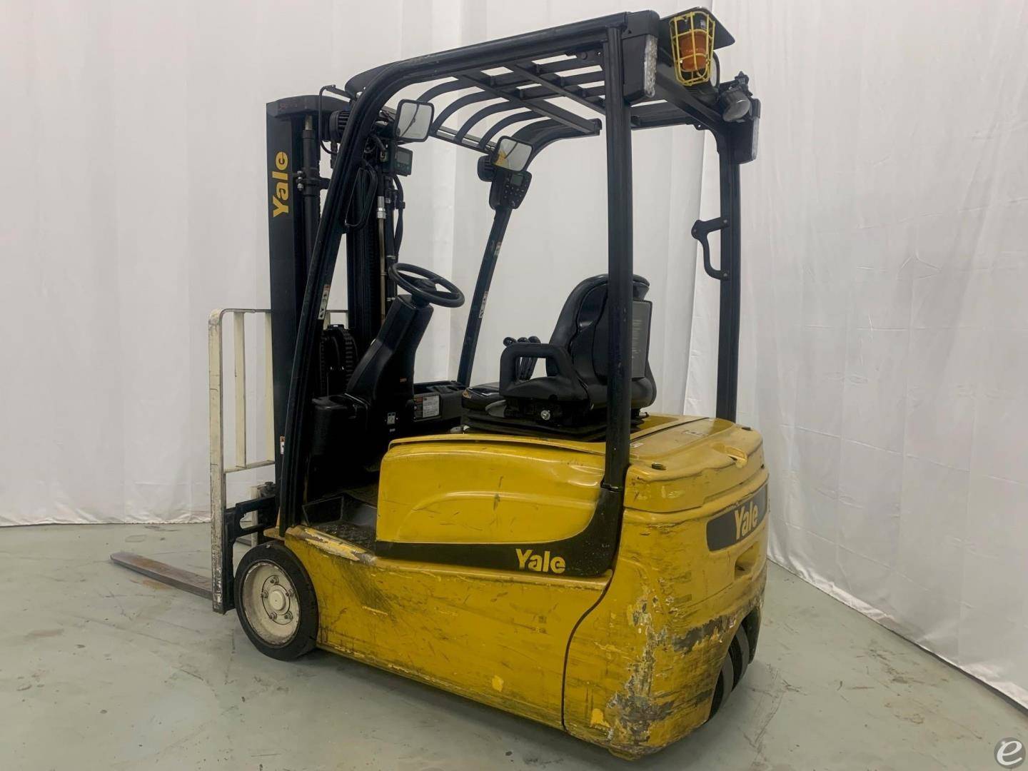 2016 Yale ERP040VT