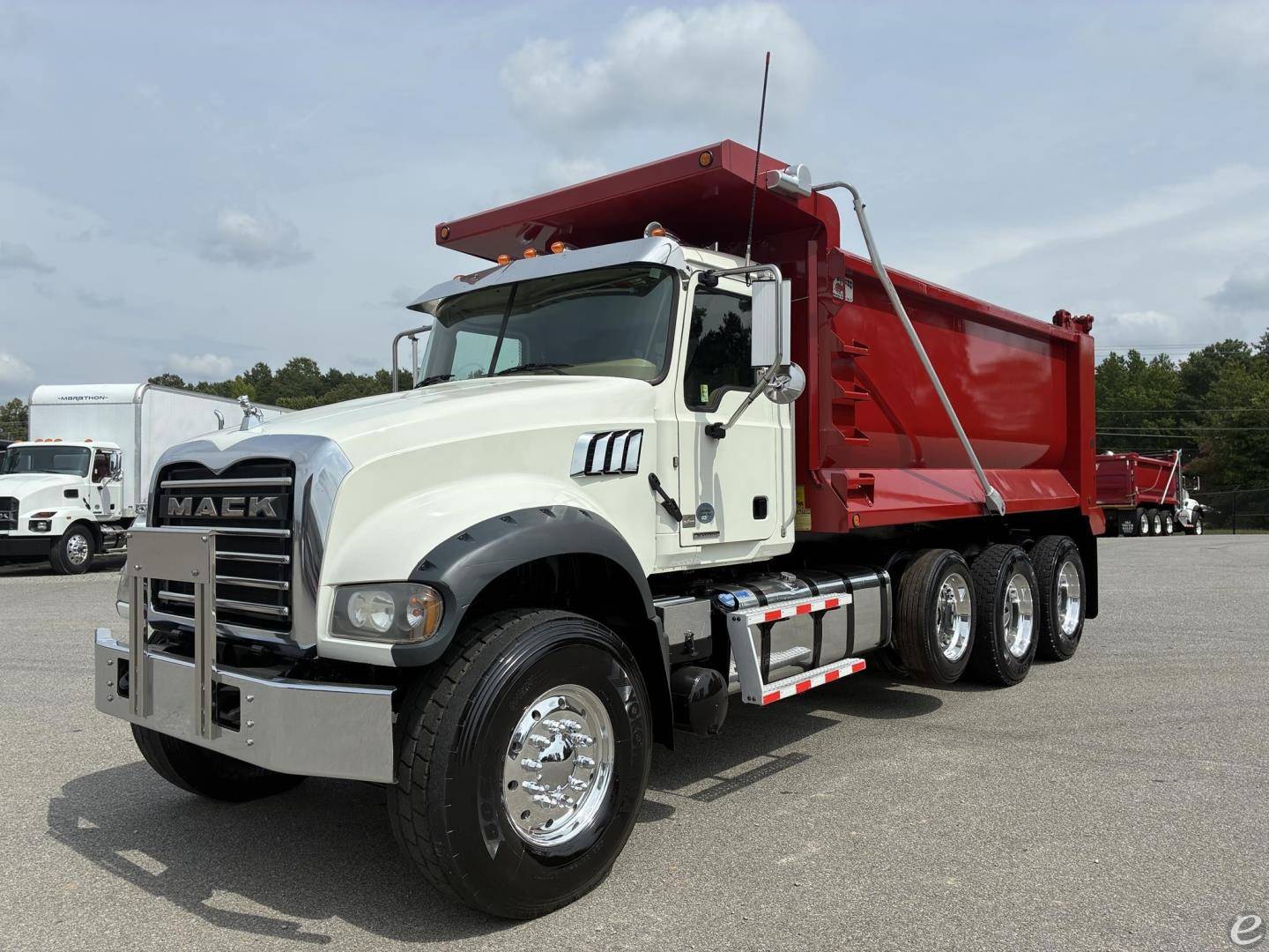 2020 Mack GRANITE 64FR