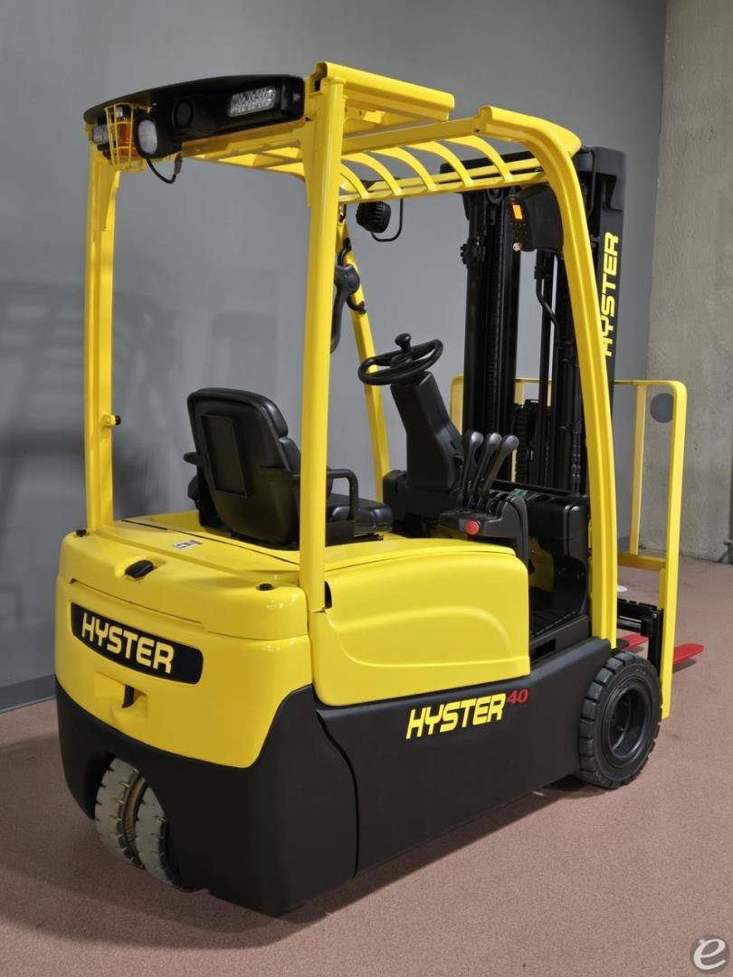 2017 Hyster J40XNT Electric Forklift - 123Forklift