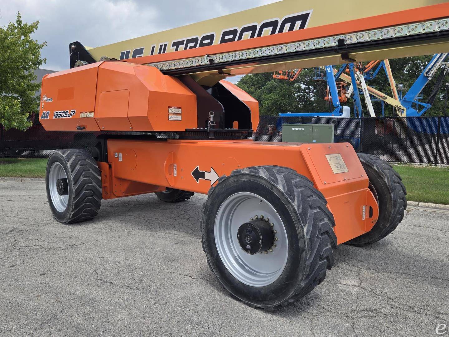 2022 JLG 1350SJP