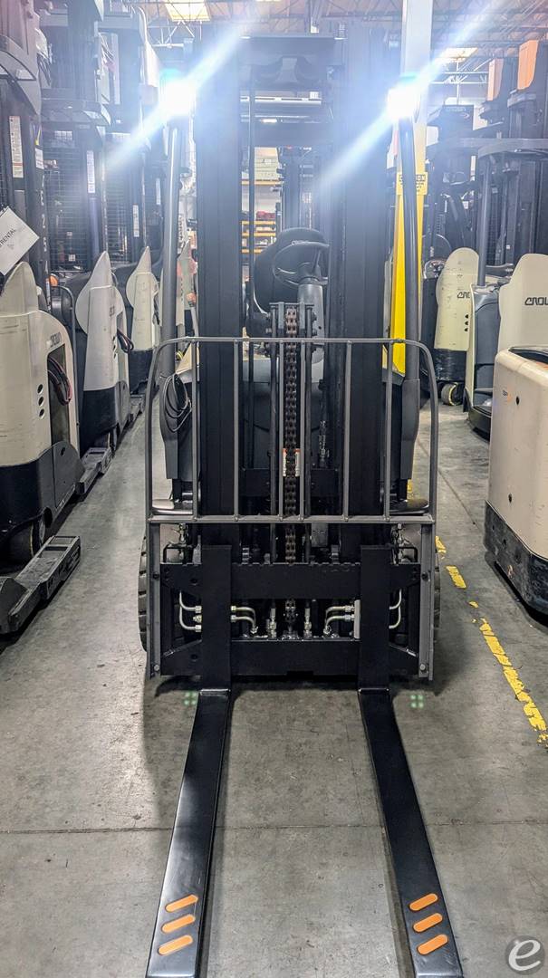 2023 Crown FC5725-40