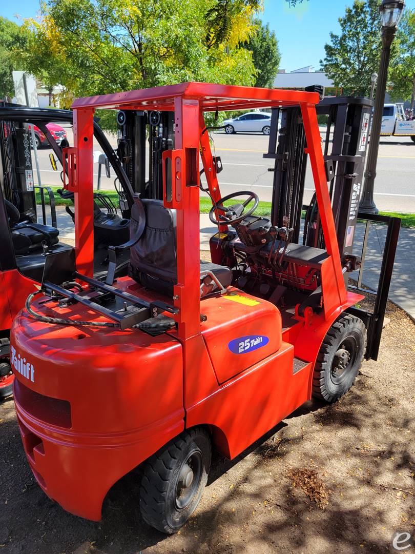 2007 Tailift FG25PGML
