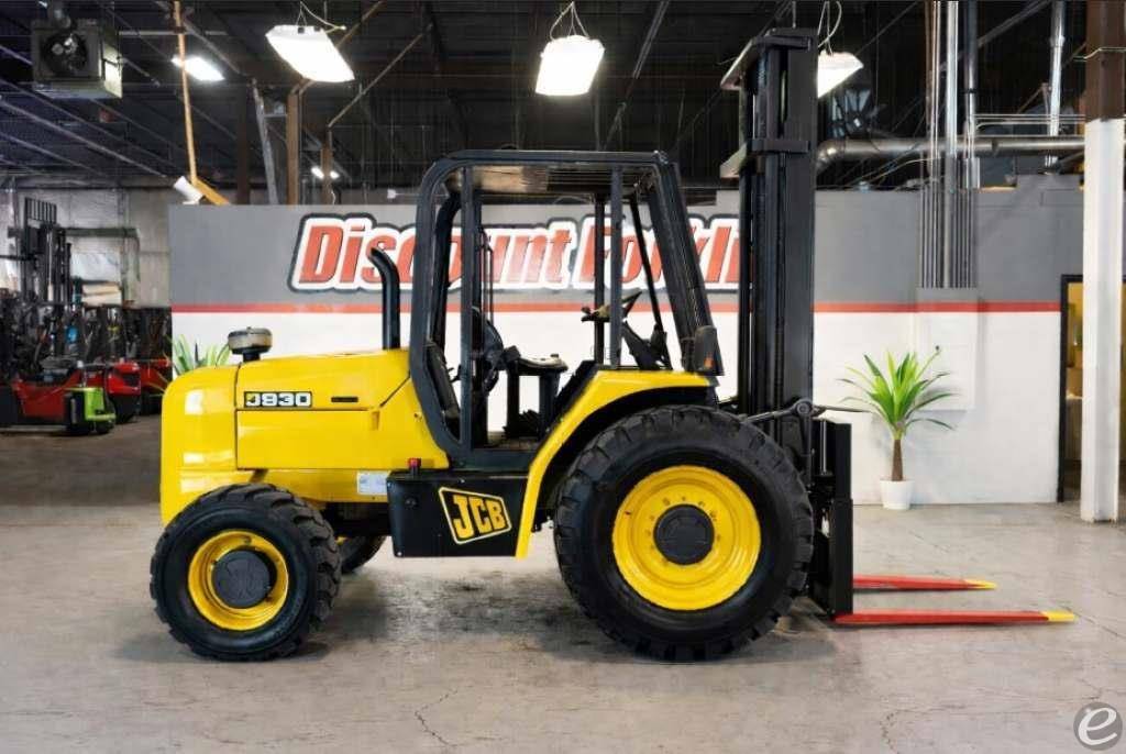 2009 JCB 930