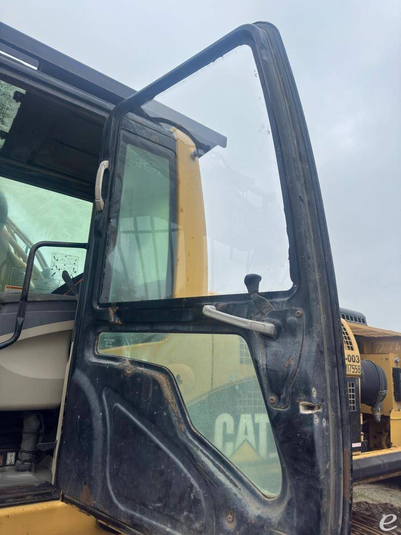 2003 Cat 330CL