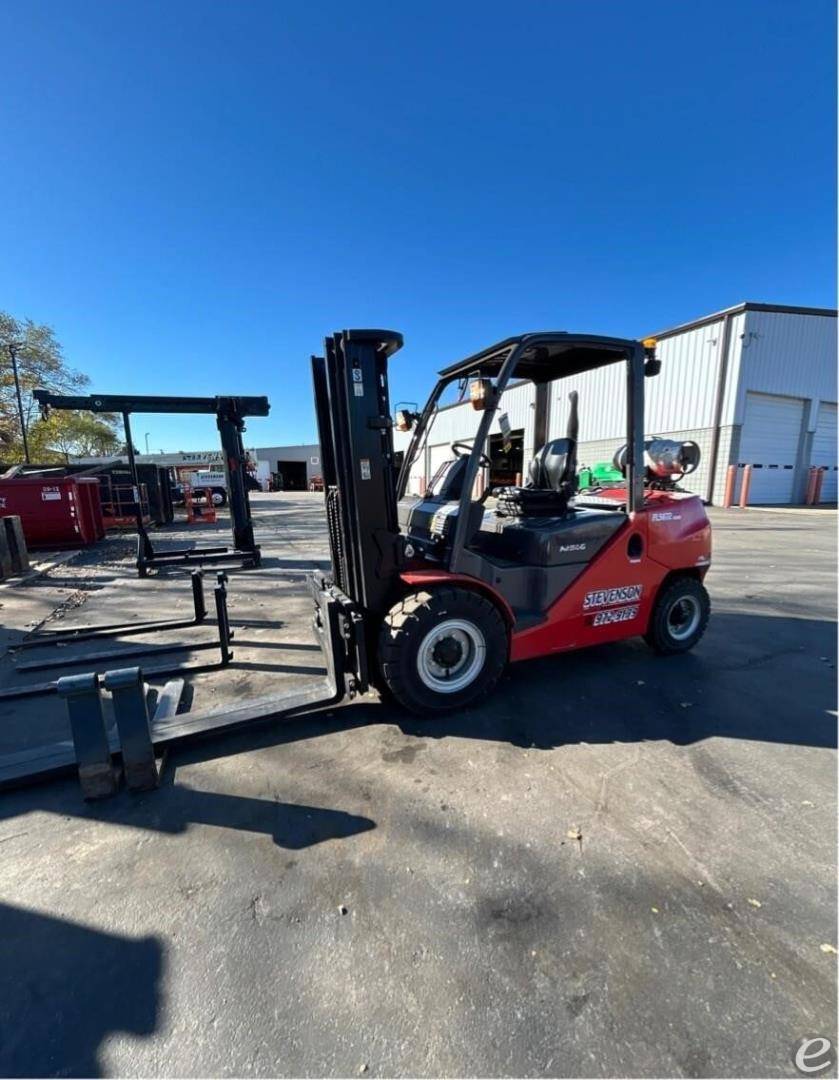 2022 Manitou MI50G