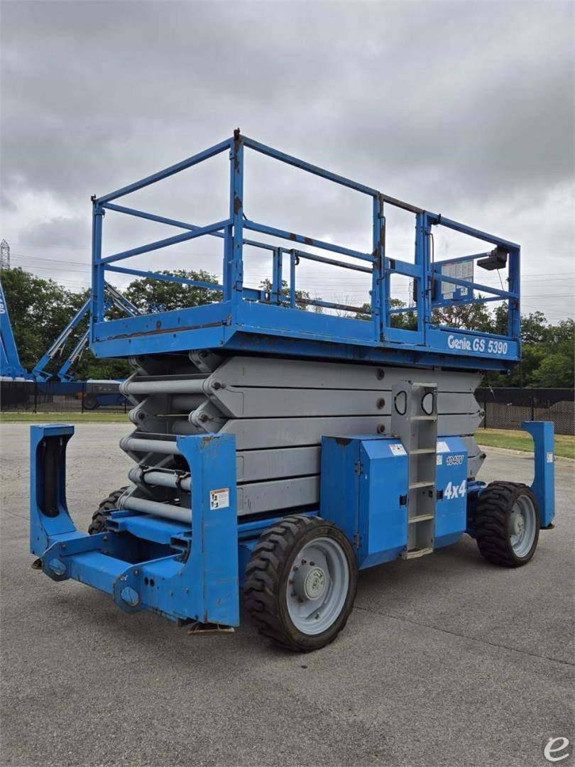2008 Genie GS5390RT Dual Fuel Scissor Lift - 123Forklift