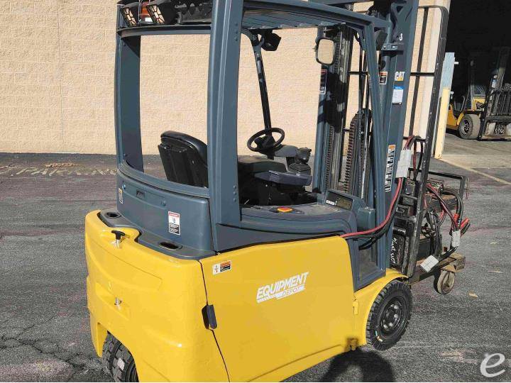 2016 Cat 2ET3000