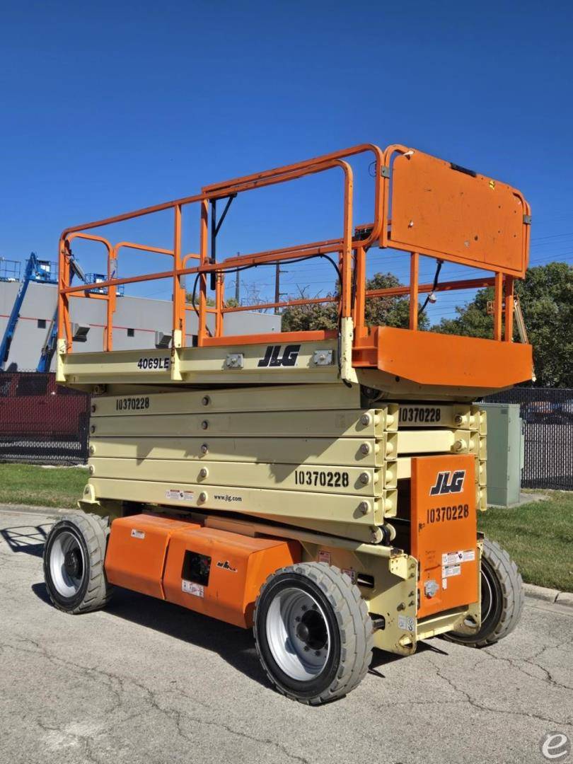 2015 JLG 4069LE Electric Scissor Lift - 123Forklift