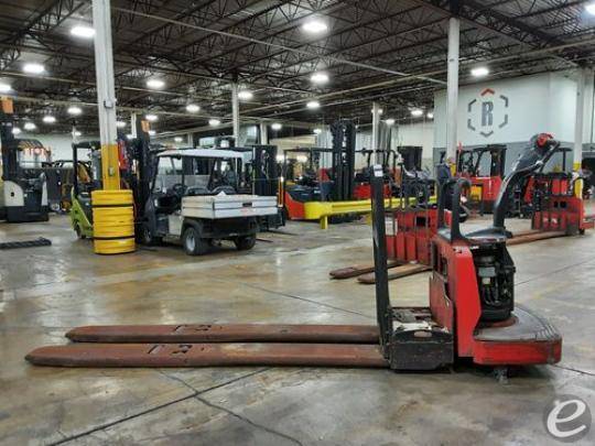 2010 Raymond 8400 Electric Forklift - 123Forklift