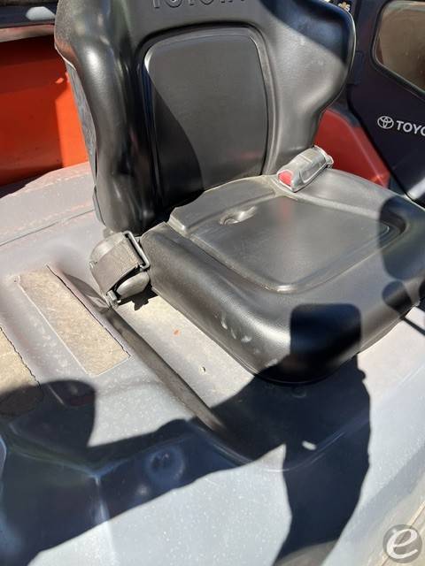 2004 Toyota 7FGCU70
