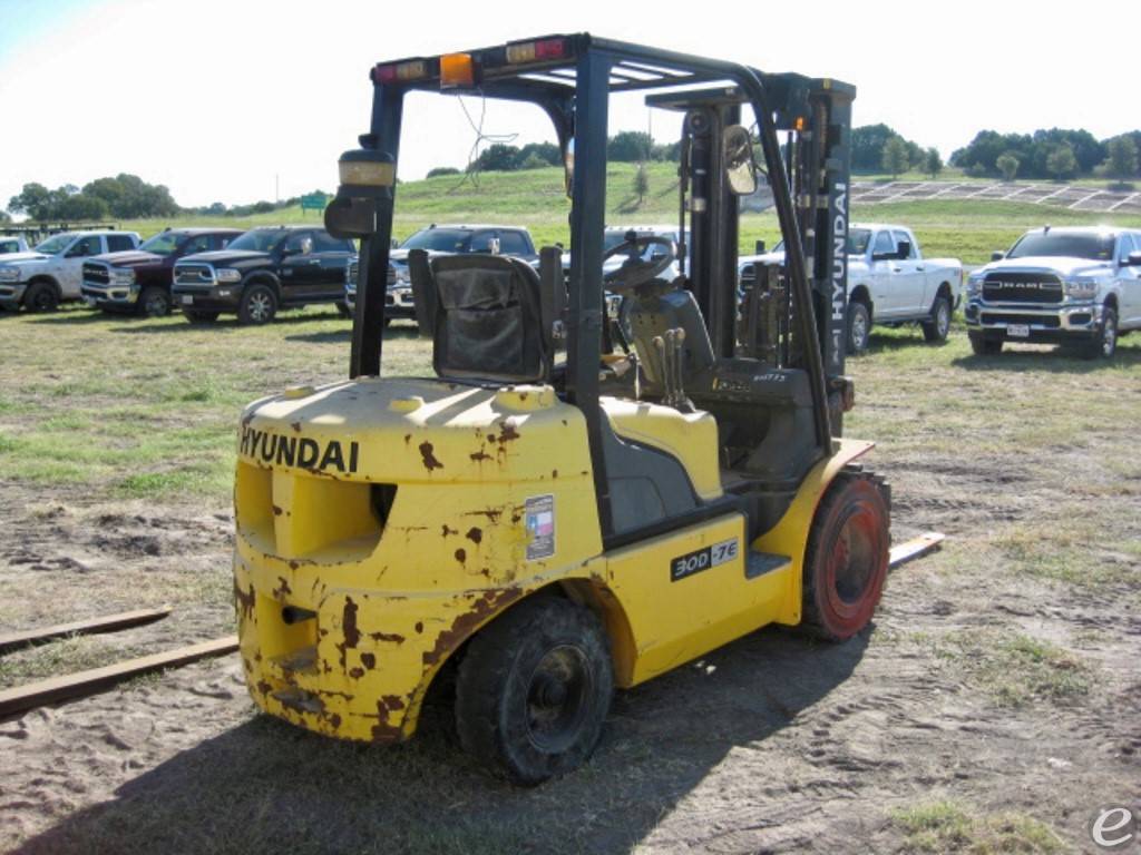 2012 Hyundai 30D-7E Diesel Forklift - 123Forklift