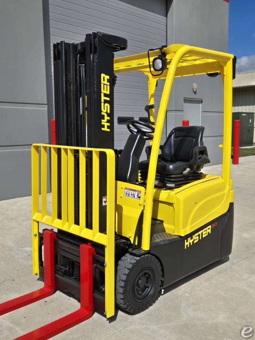 2016 Hyster J30XNT Electric Forklift - 123Forklift