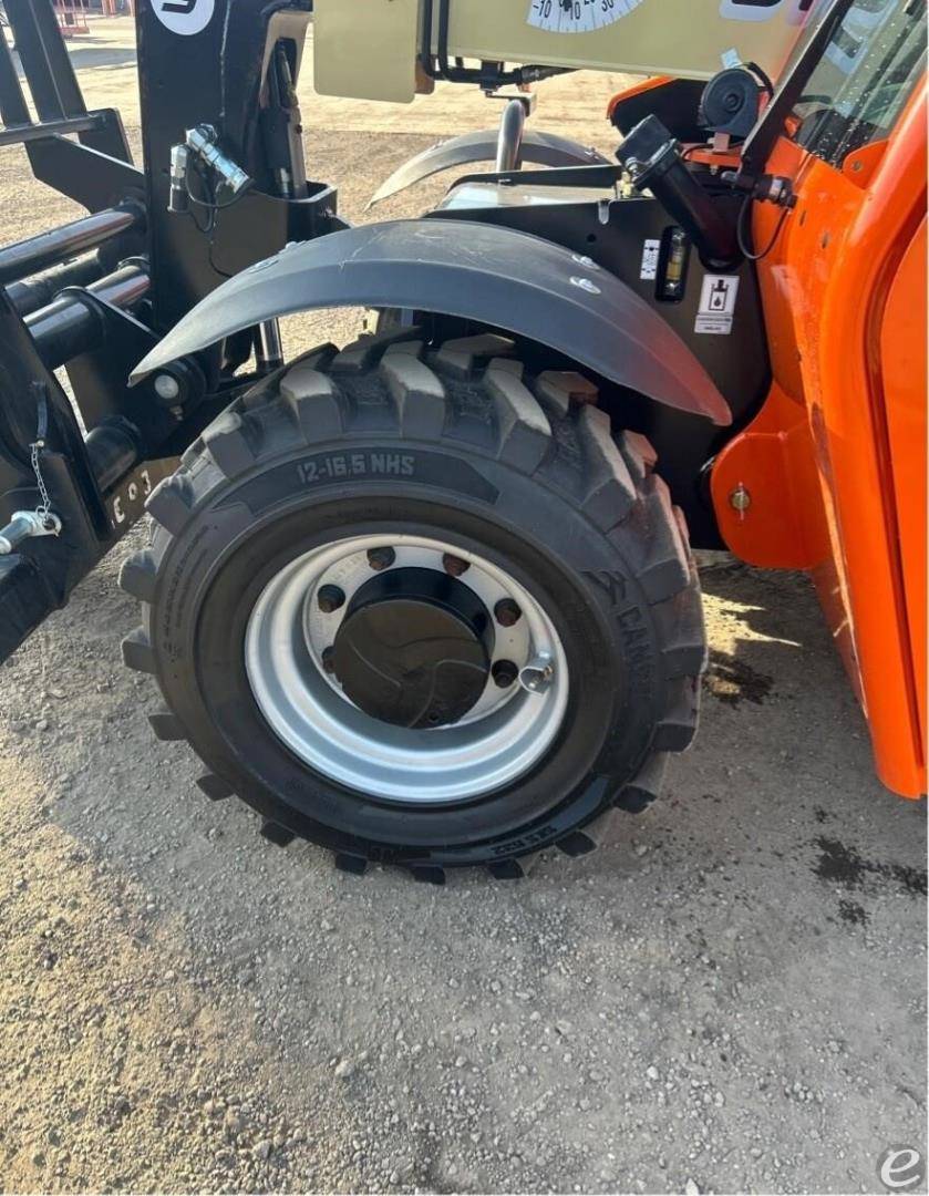 2023 JLG G5-18A