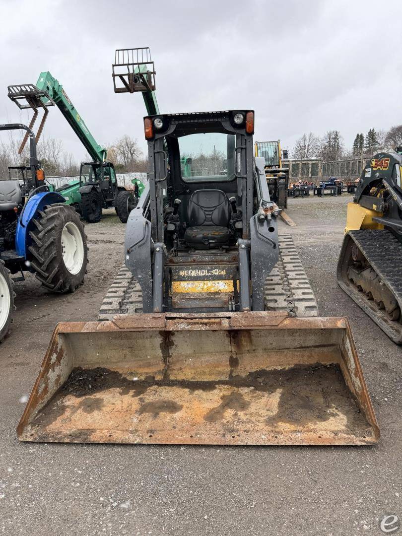 2016 New Holland C232