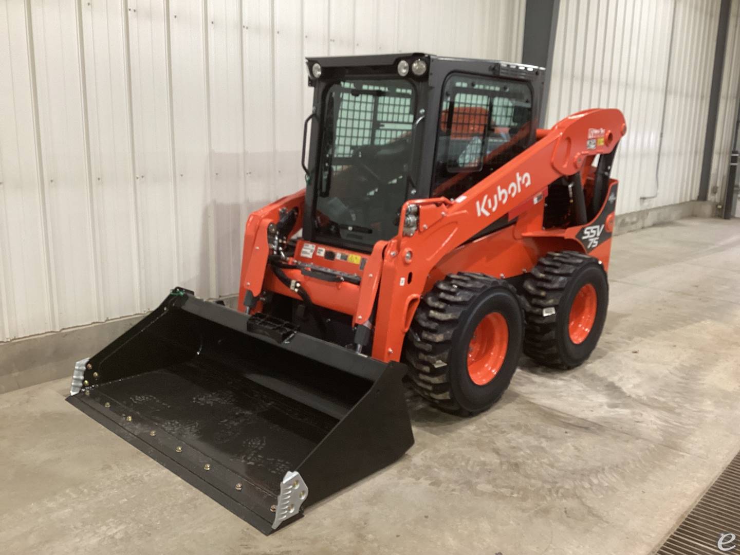 2026 Kubota SSV75HFRC