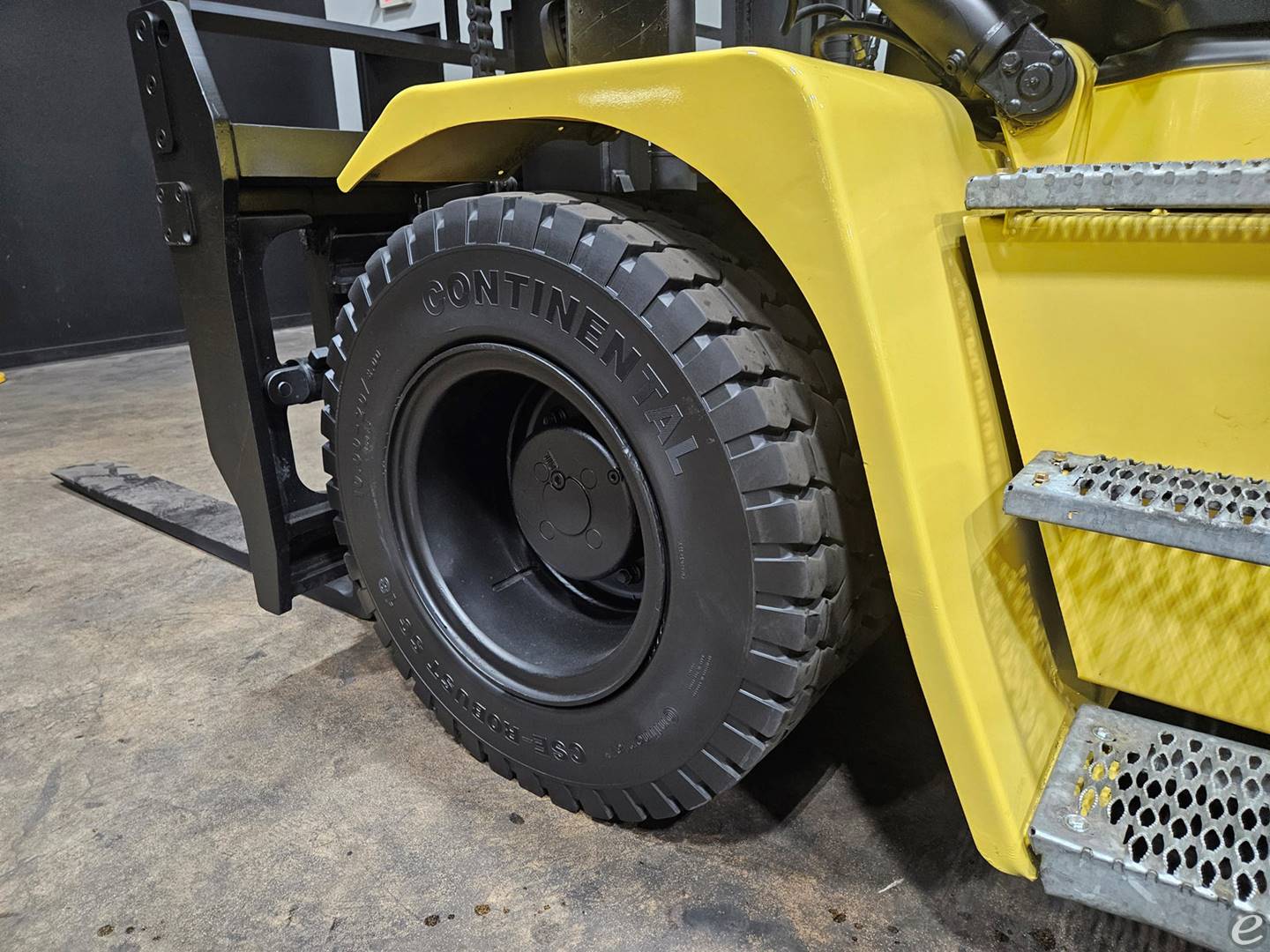 2022 Hyster H210XD