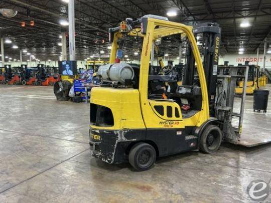 2023 Hyster S70FT