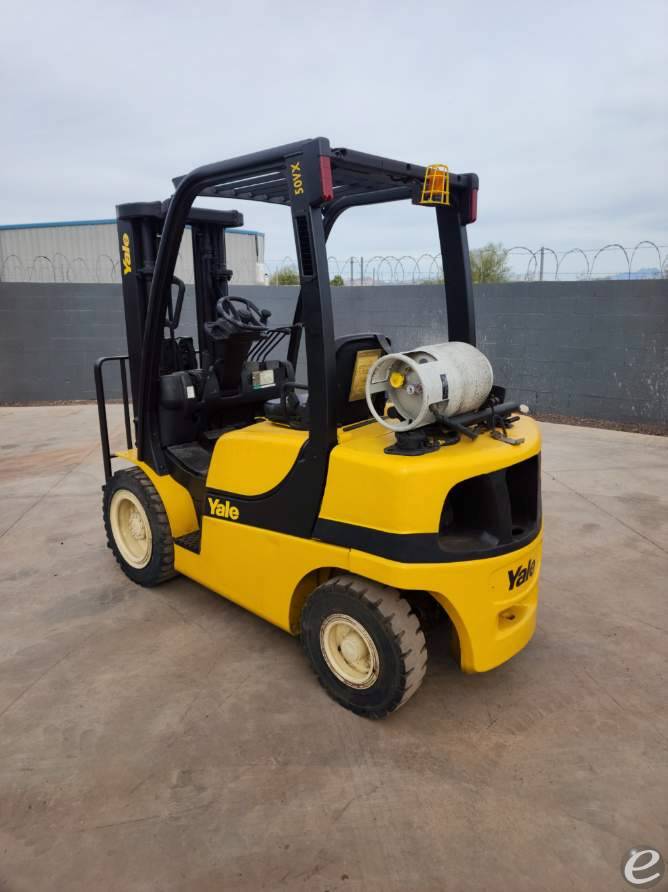 2014 Yale GLP050VX