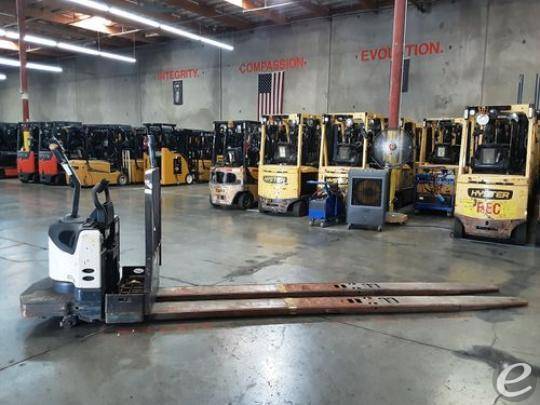 2008 Crown PE4500-80 Electric Forkl...