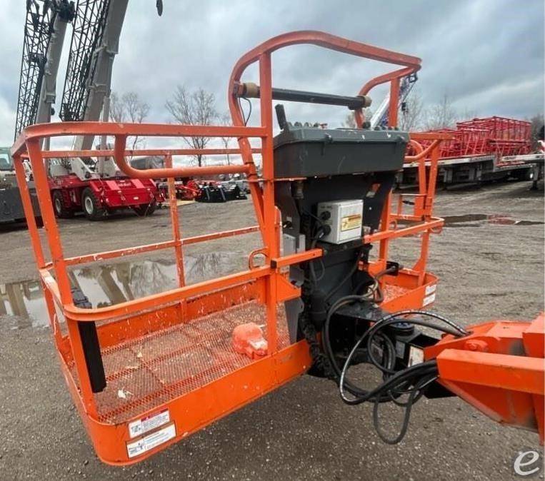 2013 JLG 600S