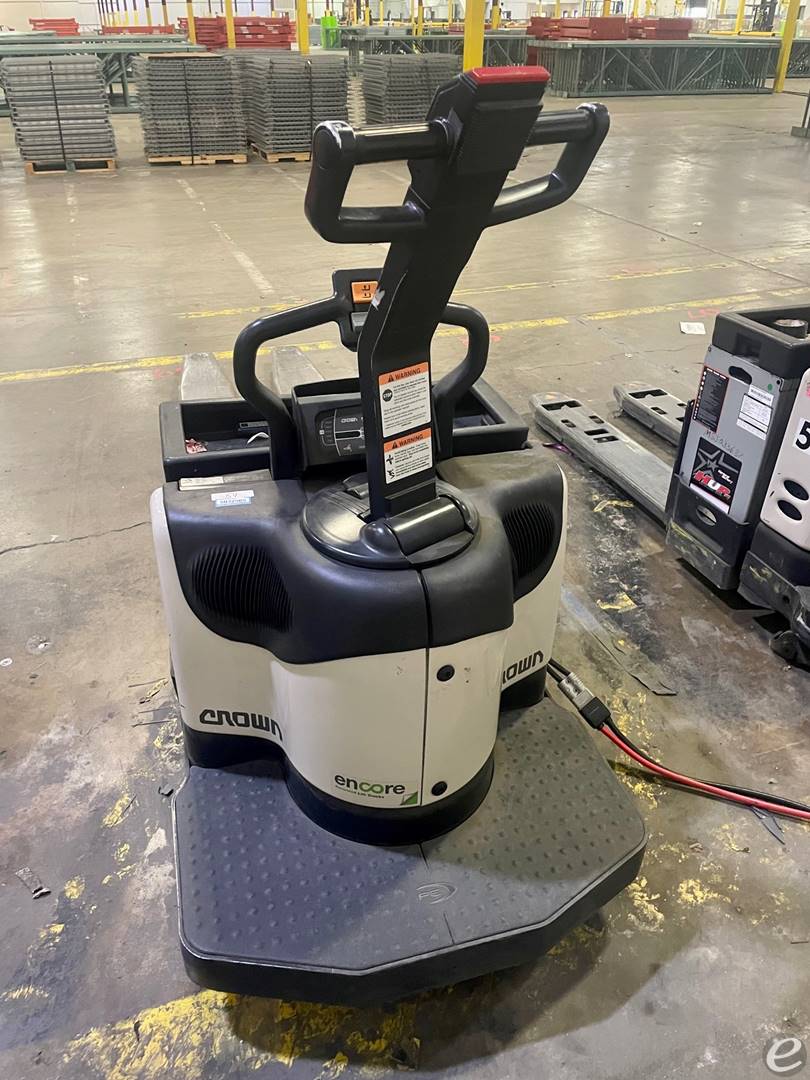 2010 Crown PE4500-80 Electric Forklift - 123Forklift