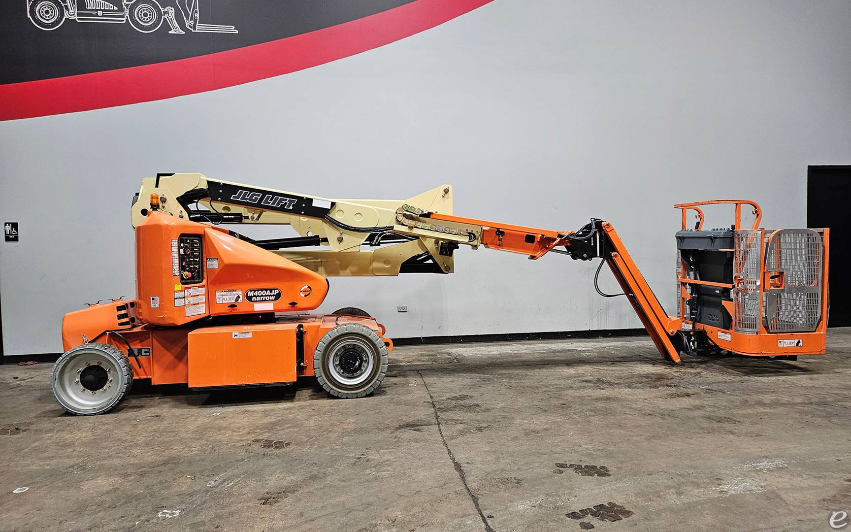 2016 JLG M400AJPN