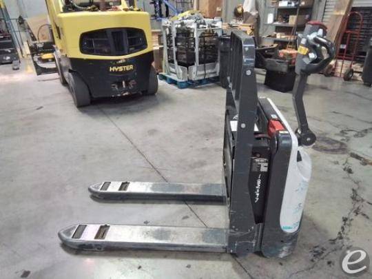 2018 Unicarriers WLXT2W7S22V Electric Forklift - 123Forklift