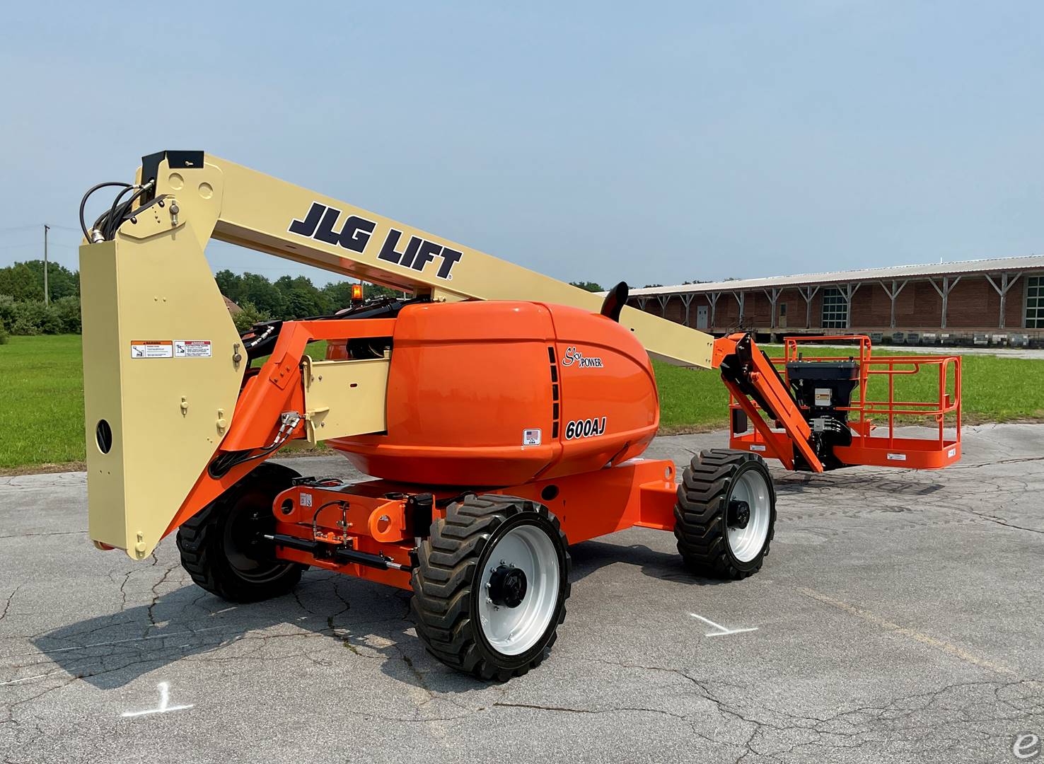 2018 JLG 600AJ