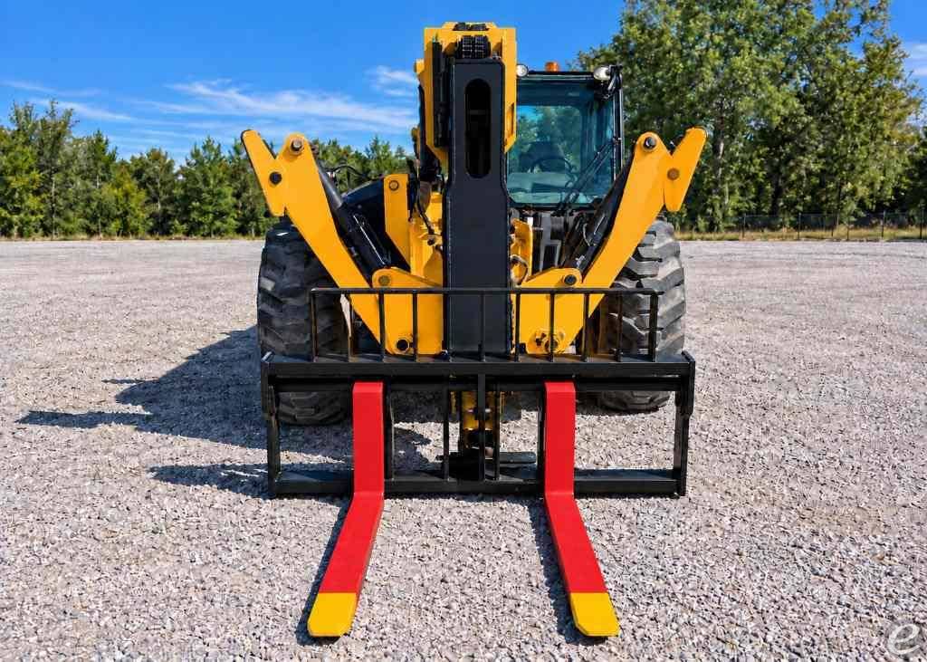 2018 JCB 510-56
