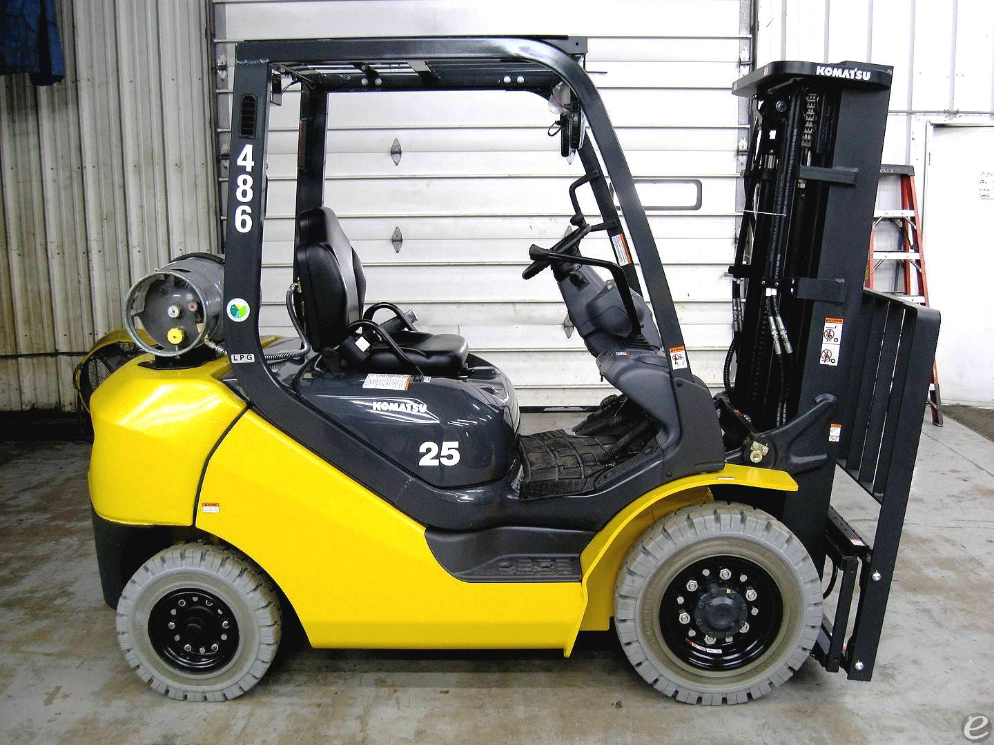 2014 Komatsu FG25HT-16