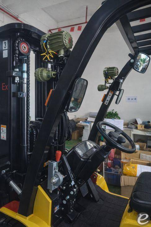 2026 Lift Hero CPDB(D)30AC EX RATED